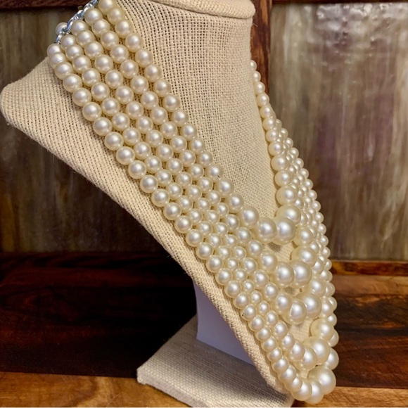 Vintage 5 Strand Multi Strand Graduated Faux Pearl Collar Necklace - Picture 4 of 12